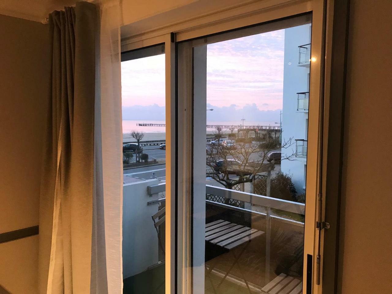 Couchant Radieux Appartement 2 Pieces 4 Personnes Vue Mer Saint-Jean-de-Monts Zewnętrze zdjęcie